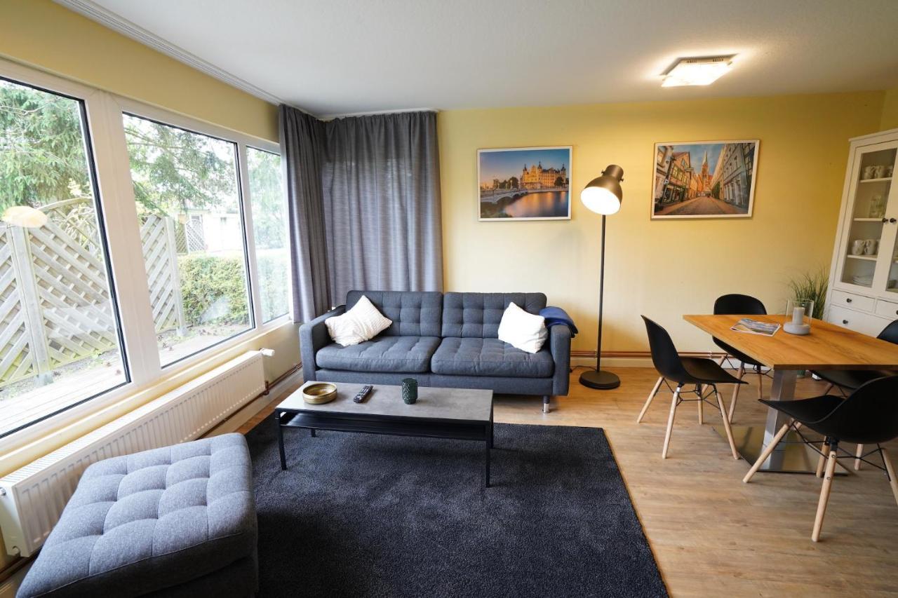 Ferienhausanlage Flessenow Exteriör bild
